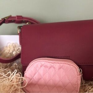 Diamond quilted double zippered nylon pouch aka treasure pouch.